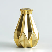 Load image into Gallery viewer, Europe Gold Matt Diamond Porcelain Vase