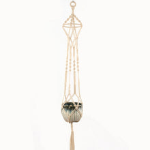 Load image into Gallery viewer, Macrame plant hanger flower