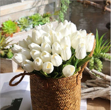 Load image into Gallery viewer, NieNie 31Pcs/Lot Tulips Artificial Flowers PU Fake Flowers Real touch flowers for Wedding Decoration Home Party Decoration